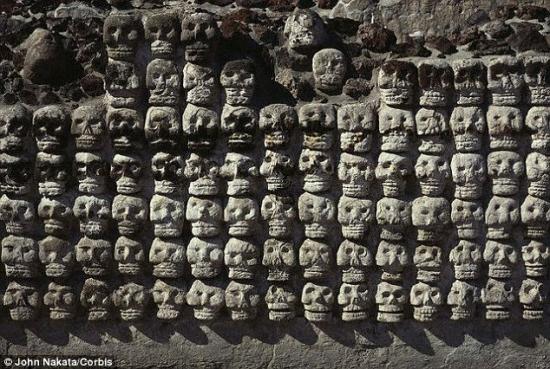 23aa756f00000578 2857363 the skull is a common motif in aztec art a temple wall is pictur 9 1417521018804