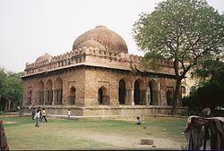 250px barakhamba monument