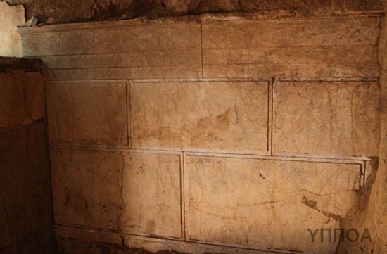 4 amphipolis