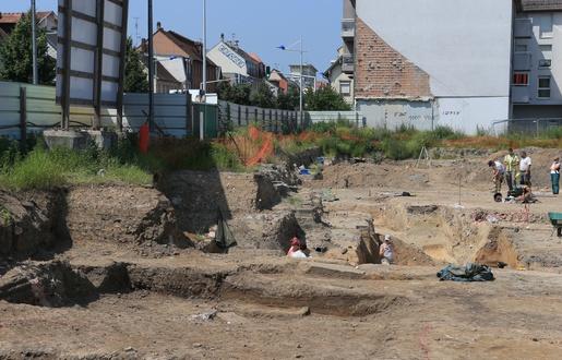 515x330 strasbourg le 11 juin 2015 archeologiques route des romains a koenigshoffen lions et sphinges 4