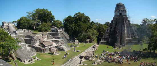 800px-tikal-plaza-and-north-acropolis.jpg