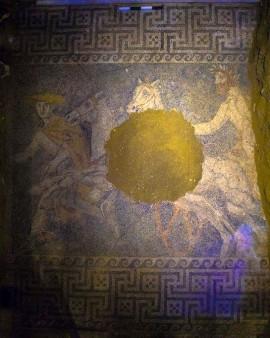 Amphipolis 12 10 1 en 270x338