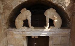 Amphipolis gate web thumb large