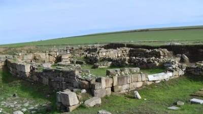 Ancient city heraion teikhos 1024x576