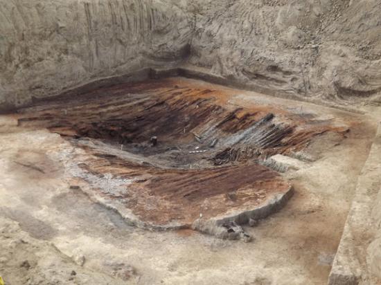 Chariot burial discovery 1