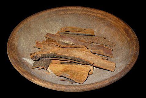 cinnamomum-bark-jpg.jpg