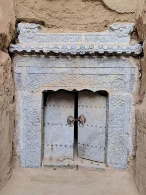 Door ming dynasty min 768x1024