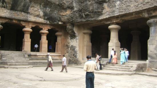 elephantacaves4andyhay.jpg