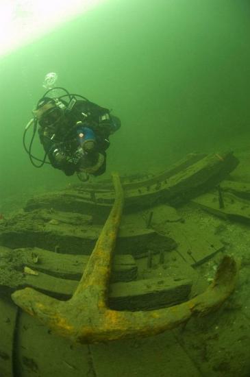 elizabethan-shipwreck-2.jpg