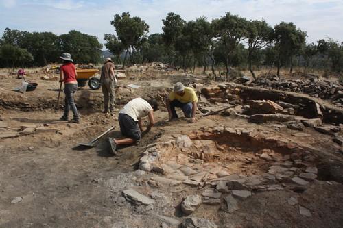 Excavacion castillon y mates 031