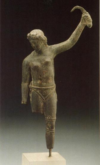 female-gladiator-statue.jpg