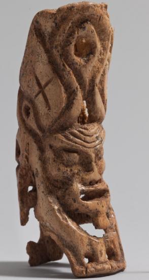 Figurine humanlike head