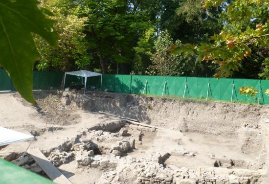 forum-archaeological-site-plovdiv-photo-clive-leviev-sawyer-e1345981657197.jpg