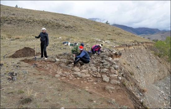 Inside excavations gv