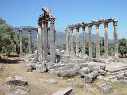 Le temple chez euromos turquie 16642964