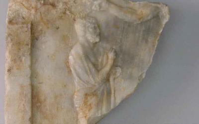 Marble fragment 2 salamis web