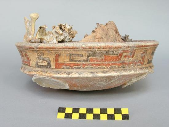 mayan-maize-god-burial-vessel-40670-600x450.jpg
