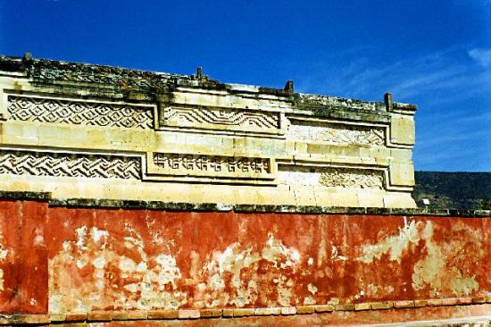 mitla-oaxaca1.jpg