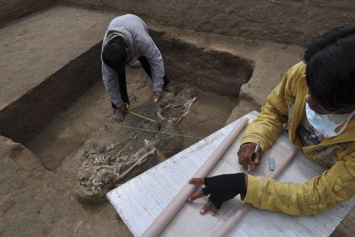 remains-of-priestess-of-the-lambayeque-culture-found-in-peru.jpg