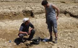 Seule l archeologie permet d identifier de comprendre de dater et de dechiffrer les indices photo chantal blancher