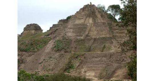 Tonina pyramid mexico