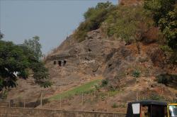 vijayawada-mogalrajapuram-caves-5.jpg